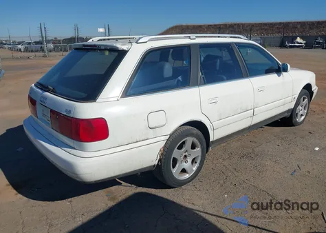 1997 Audi A6 z USA, uszkodzony, nr VIN WAUJC84A7VN046056